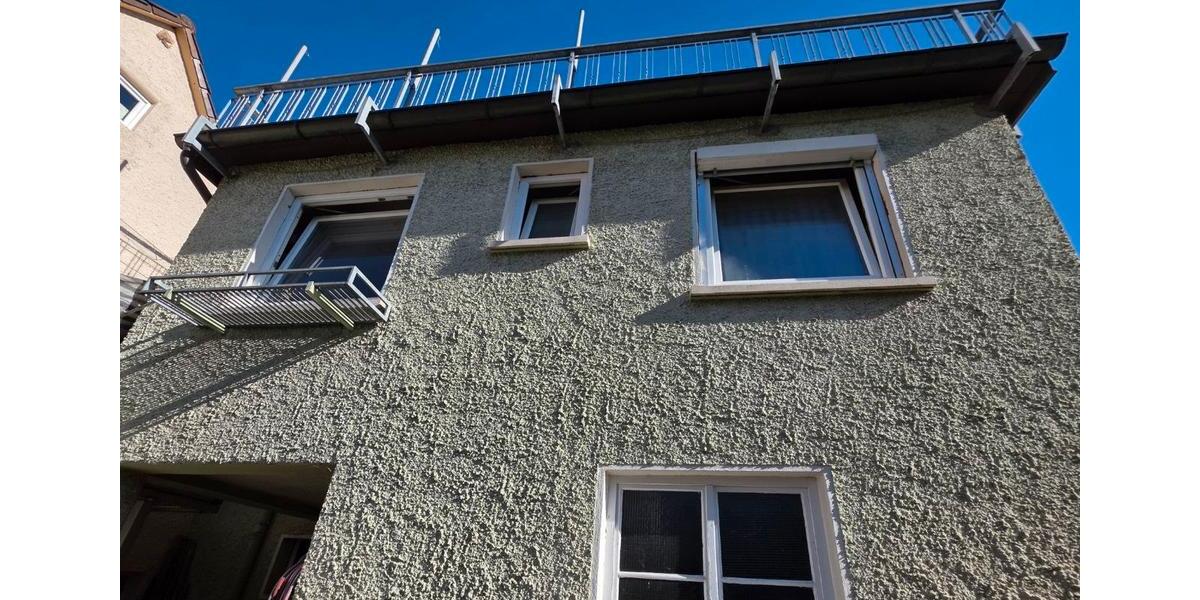 Doppelhaushälfte Lauffen am Neckar - 5 Zimmer, 160 m&sup2;, 240.000&euro; | Angebot:26889762