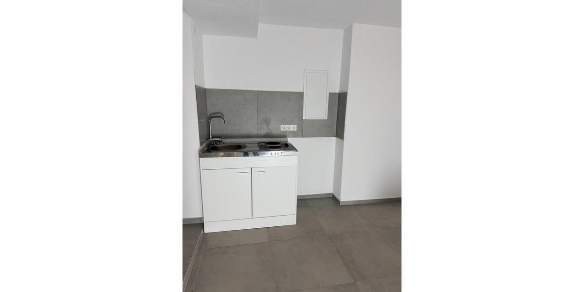 Etagenwohnung Mühlacker - 1 Zimmer, 20 m&sup2;, 550&euro; | Angebot:25477872