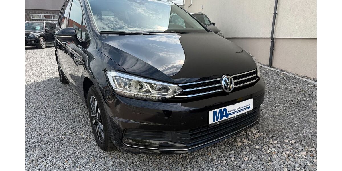 VW Touran 195.000 km 13.900 &euro; Markgroningen 71706