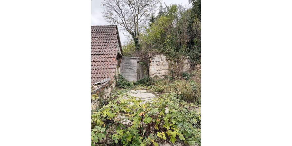 Großzügiges Grundstück mit ca. 2.750 m² in Oppenweiler – davon ca. 1.500 m² Bauland - Grundstück Oppenweiler | Angebot:27460327