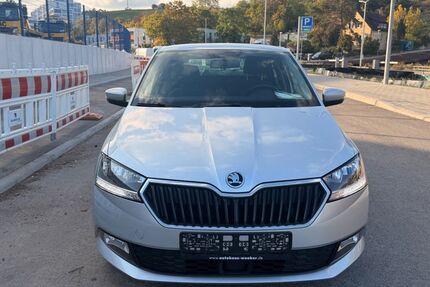 Skoda Fabia 81.321 km 9.999 &euro; Stuttgart 70376