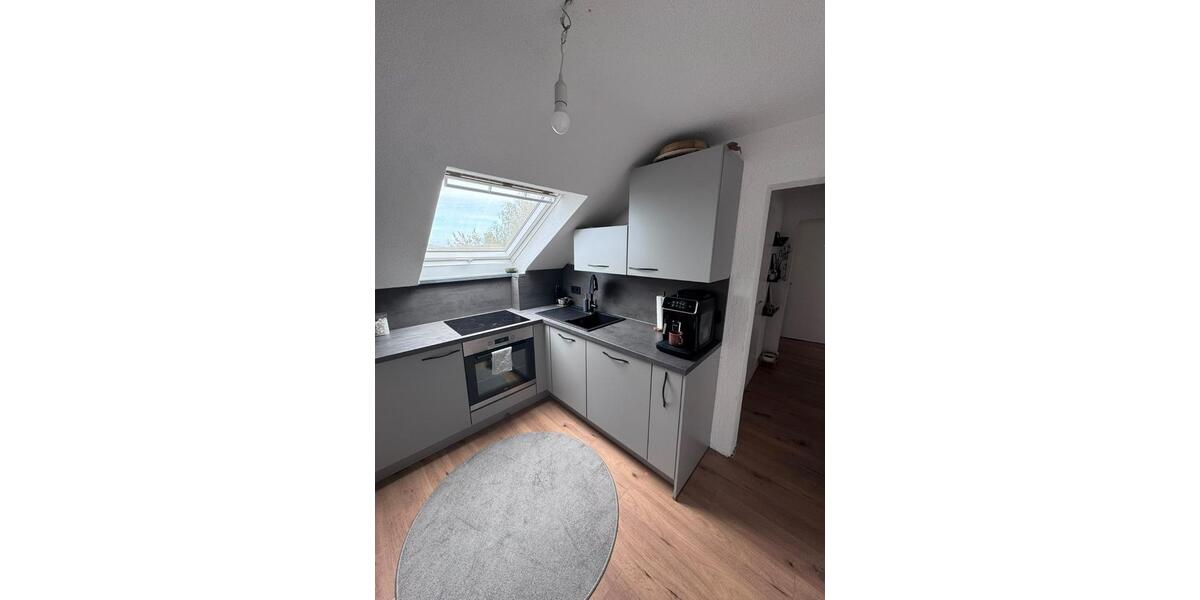Dachgeschoßwohnung Fellbach Oeffingen - 3 Zimmer, 60 m&sup2;, 900&euro; | Angebot:27564797