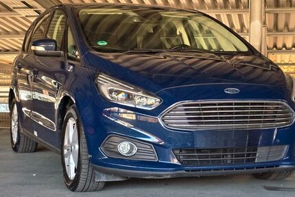 Ford S-Max 250.000 km 7.000 &euro; Stuttgart 70469