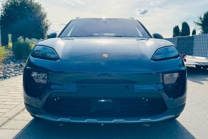 Porsche Macan 18.888 km 85.799 &euro; Kirchheim am Neckar 74366
