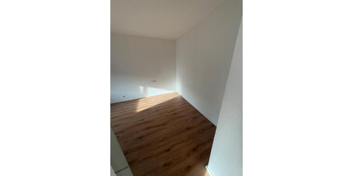 Etagenwohnung Esslingen am Neckar Brühl - 2.5 Zimmer, 55 m&sup2;, 1.250&euro; | Angebot:25436776