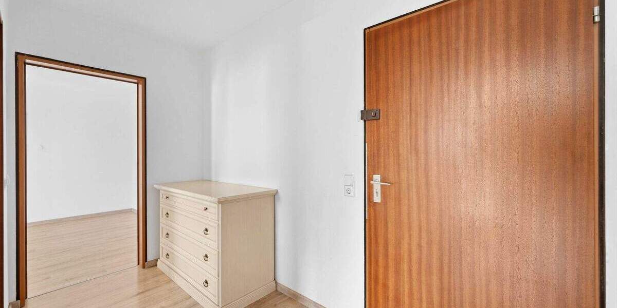 Etagenwohnung Stuttgart Nord - 2 Zimmer, 55 m&sup2;, 300.000&euro; | Angebot:25681507