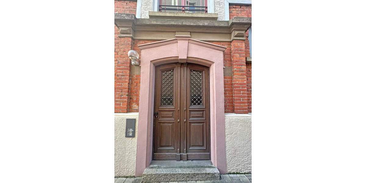 Etagenwohnung Stuttgart Bad Cannstatt - 3 Zimmer, 96 m&sup2;, 398.000&euro; | Angebot:25780885