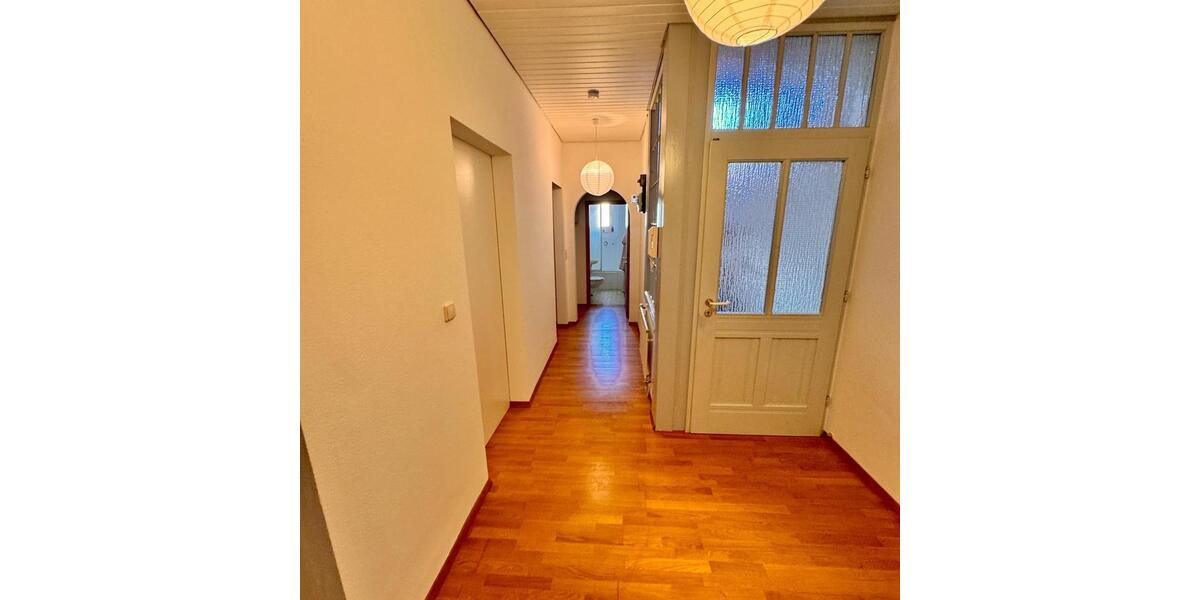 Etagenwohnung Stuttgart Stuttgart-West - 1 Zimmer, 90 m&sup2;, 500&euro; | Angebot:25858007