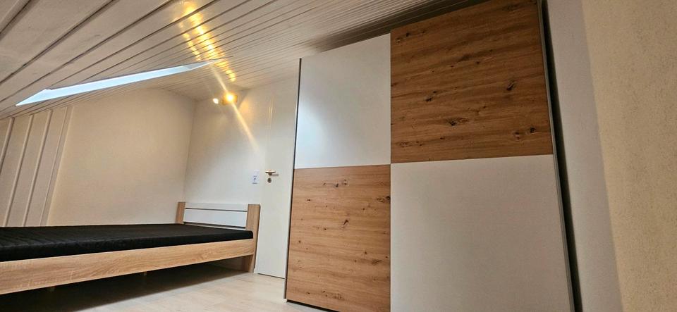 Dachgeschoßwohnung Backnang - 2 Zimmer, 40 m&sup2;, 790&euro; | Angebot:25987936