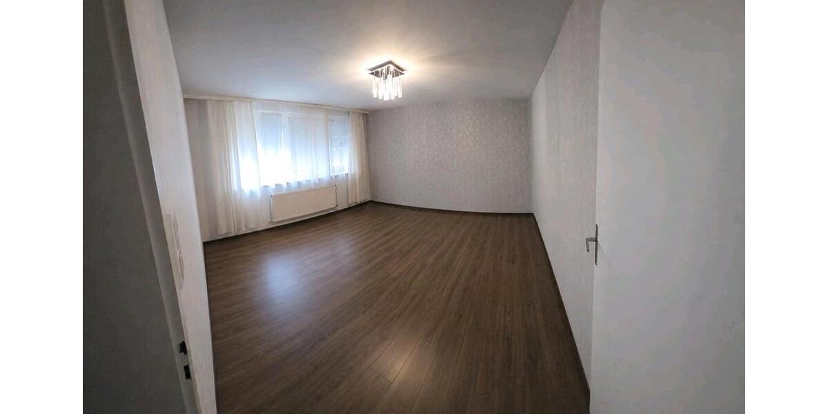 Einfamilienhaus Cleebronn - 6 Zimmer, 109 m&sup2;, 275.000&euro; | Angebot:27018186