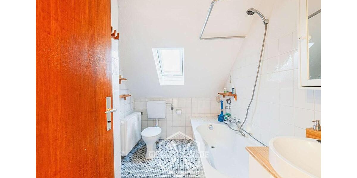 Etagenwohnung Filderstadt - 2.5 Zimmer, 70 m&sup2;, 800&euro; | Angebot:25900792