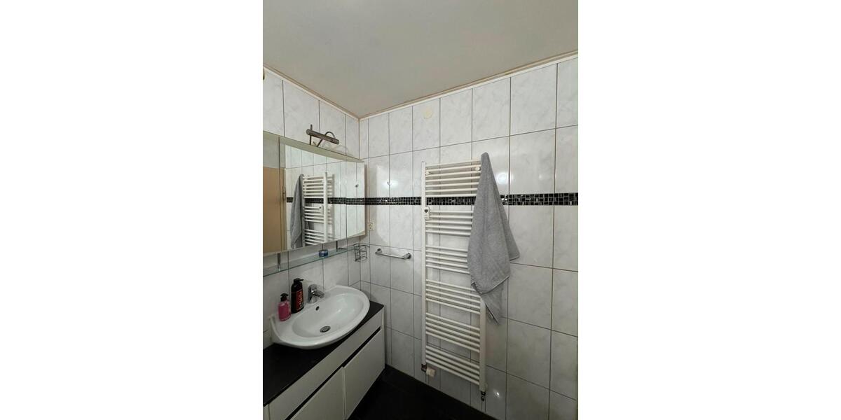 Etagenwohnung Sindelfingen Sindelfingen (Stadt) - 3.5 Zimmer, 78 m&sup2;, 320.000&euro; | Angebot:26889121