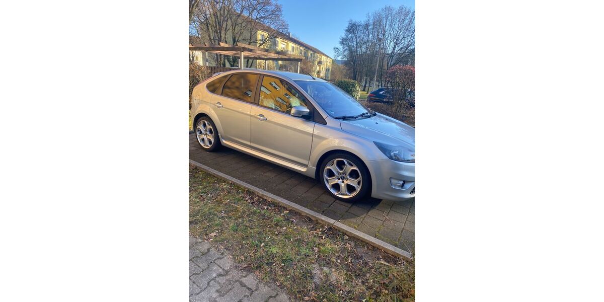 Ford Focus 254.950 km 4.000 &euro; Stuttgart 70378
