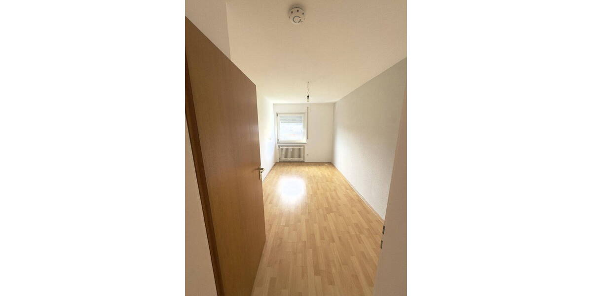 Etagenwohnung Korb - 4 Zimmer, 75 m&sup2;, 1.050&euro; | Angebot:26068183