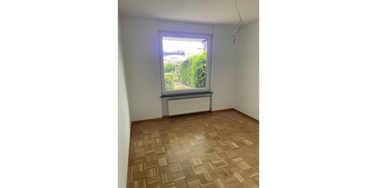 Etagenwohnung Weil der Stadt - 2 Zimmer, 62 m&sup2;, 950&euro; | Angebot:26037057