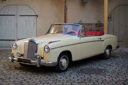 Mercedes-Benz 220 5.153 km 129.900 &euro; Murr 71711