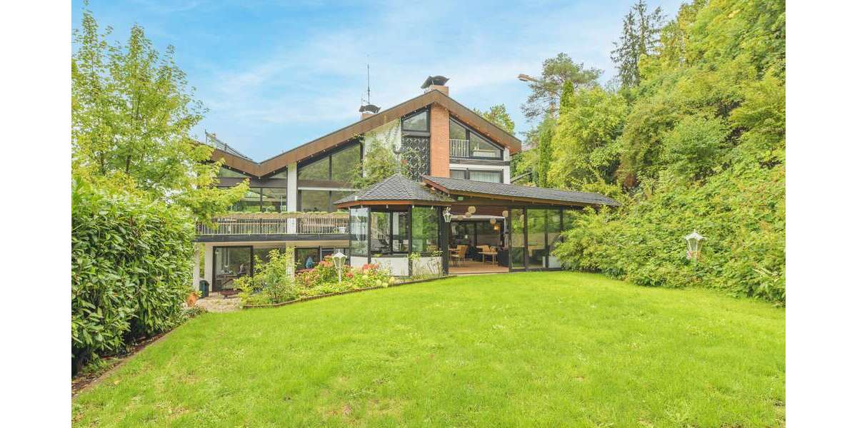 Einfamilienhaus Stuttgart Hasenberg - 8 Zimmer, 393 m&sup2;, 5.500&euro; | Angebot:26633149