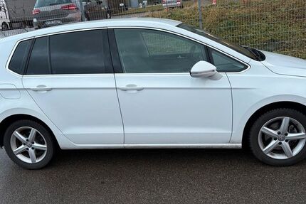 VW Golf Sportsvan 63.300 km 15.499 &euro; Schwieberdingen 71701