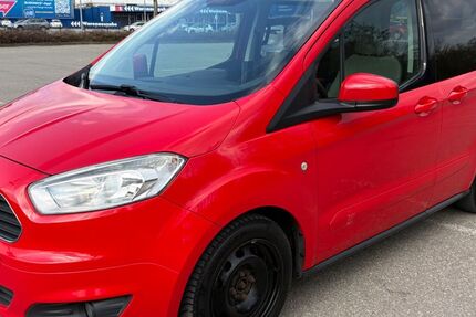 Ford Tourneo Courier 182.180 km 2.990 &euro; Magstadt 71106