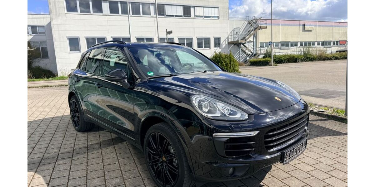 Porsche Cayenne 222.900 km 35.800 &euro; Pleidelsheim 74385