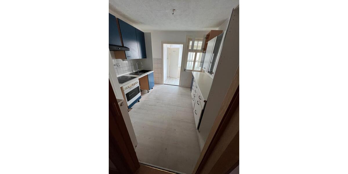 Etagenwohnung Ludwigsburg - 3 Zimmer, 67 m&sup2;, 1.200&euro; | Angebot:26474596