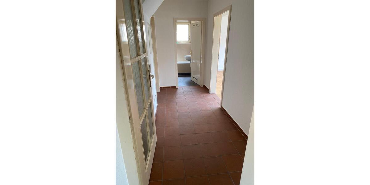 Etagenwohnung Heilbronn Böckingen - 1 Zimmer, 100 m&sup2;, 1.150&euro; | Angebot:26311617