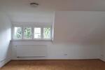 Dachgeschoßwohnung Stuttgart Vaihingen - 3 Zimmer, 64 m&sup2;, 1.100&euro; | Angebot:27570032