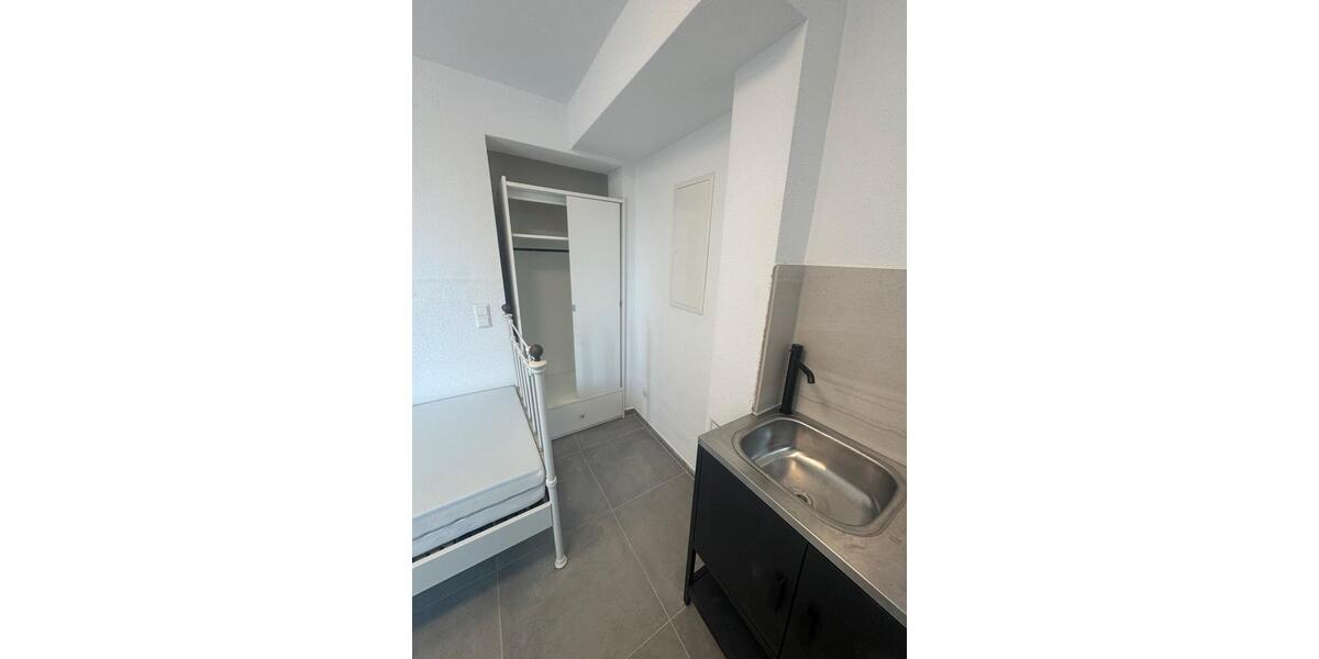 Erdgeschoßwohnung Stuttgart Stuttgart-Ost - 1 Zimmer, 17 m&sup2;, 630&euro; | Angebot:27568090