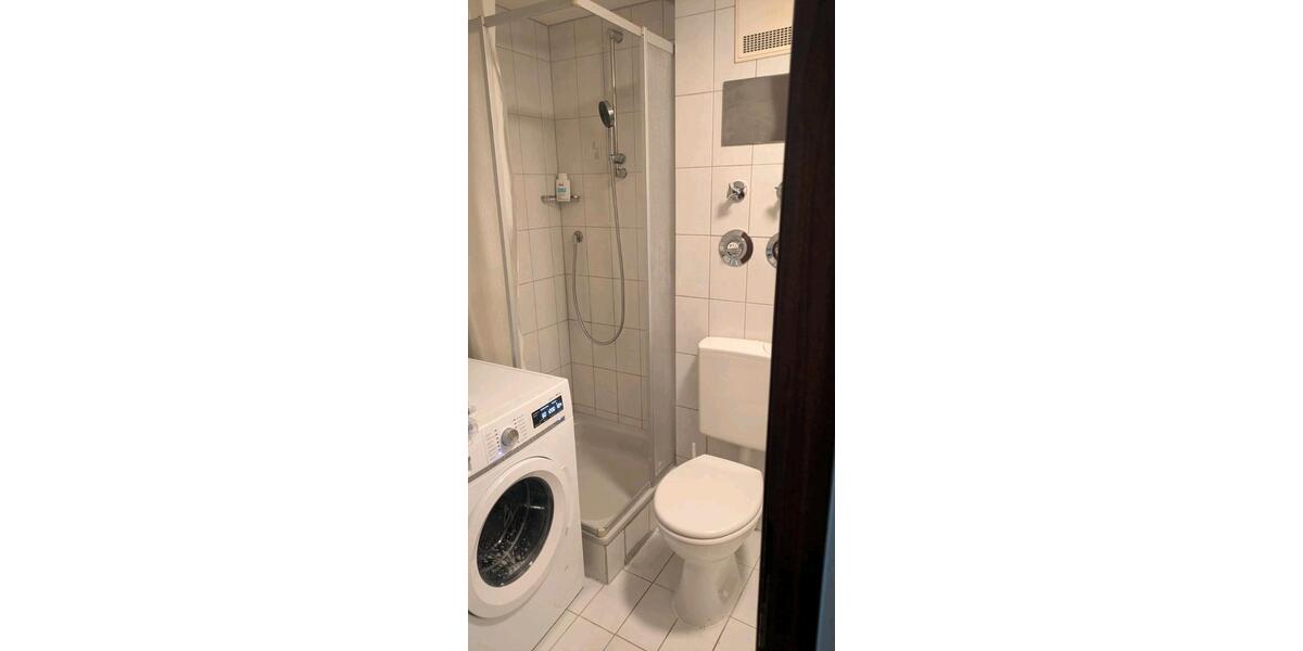 Etagenwohnung Freiberg am Neckar - 1 Zimmer, 39 m&sup2;, 185.000&euro; | Angebot:26888191