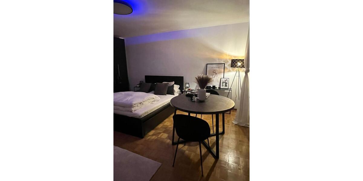 Etagenwohnung Stuttgart Degerloch - 1 Zimmer, 33 m&sup2;, 850&euro; | Angebot:25305334
