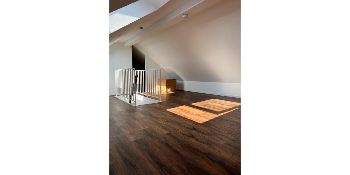 Maisonettenwohnung Schwieberdingen - 3.5 Zimmer, 80 m&sup2;, 1.180&euro; | Angebot:25308116