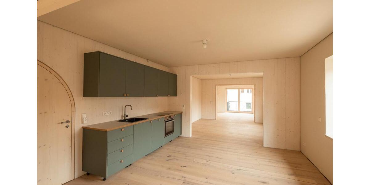 Etagenwohnung Pfaffenhofen - 3.5 Zimmer, 84 m&sup2;, 1.060&euro; | Angebot:25842265