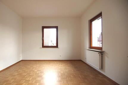 Wohnung Stuttgart Degerloch - 3 Zimmer, 64 m&sup2;, 975&euro; | Angebot:25899624