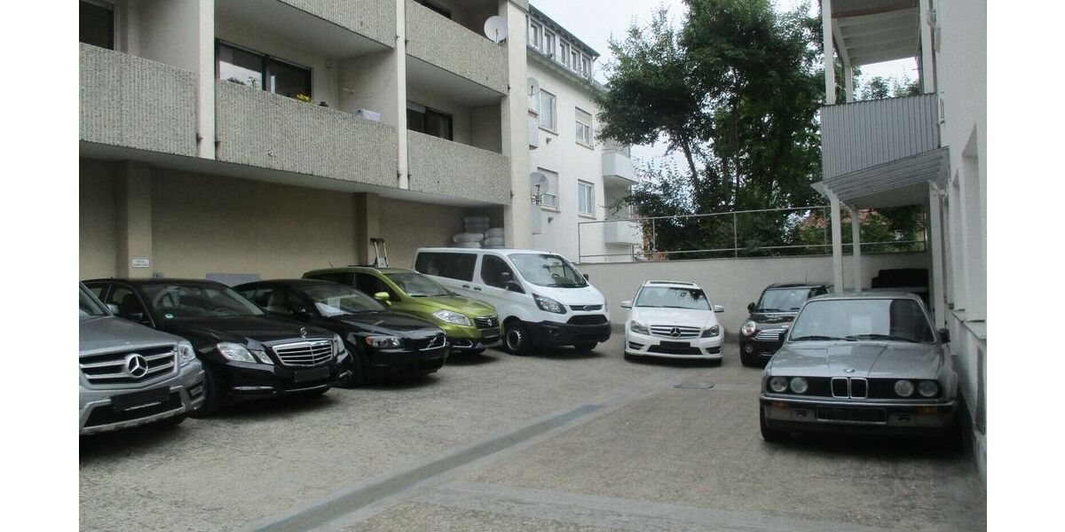 Opel Vivaro 98.000 km 7.979 &euro; Stuttgart 70186