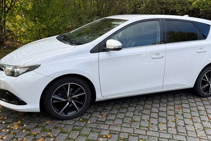 Toyota Auris 131.300 km 11.490 &euro; Auenwald 71549