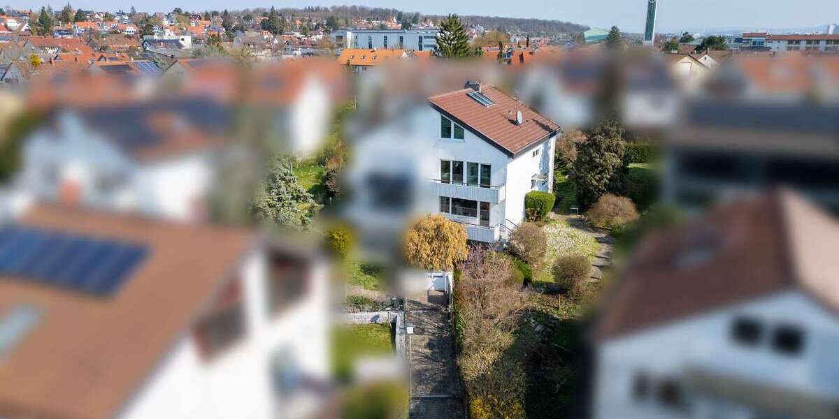 Einfamilienhaus Korntal - 8 Zimmer, 195 m&sup2;, 2.250&euro; | Angebot:27004530