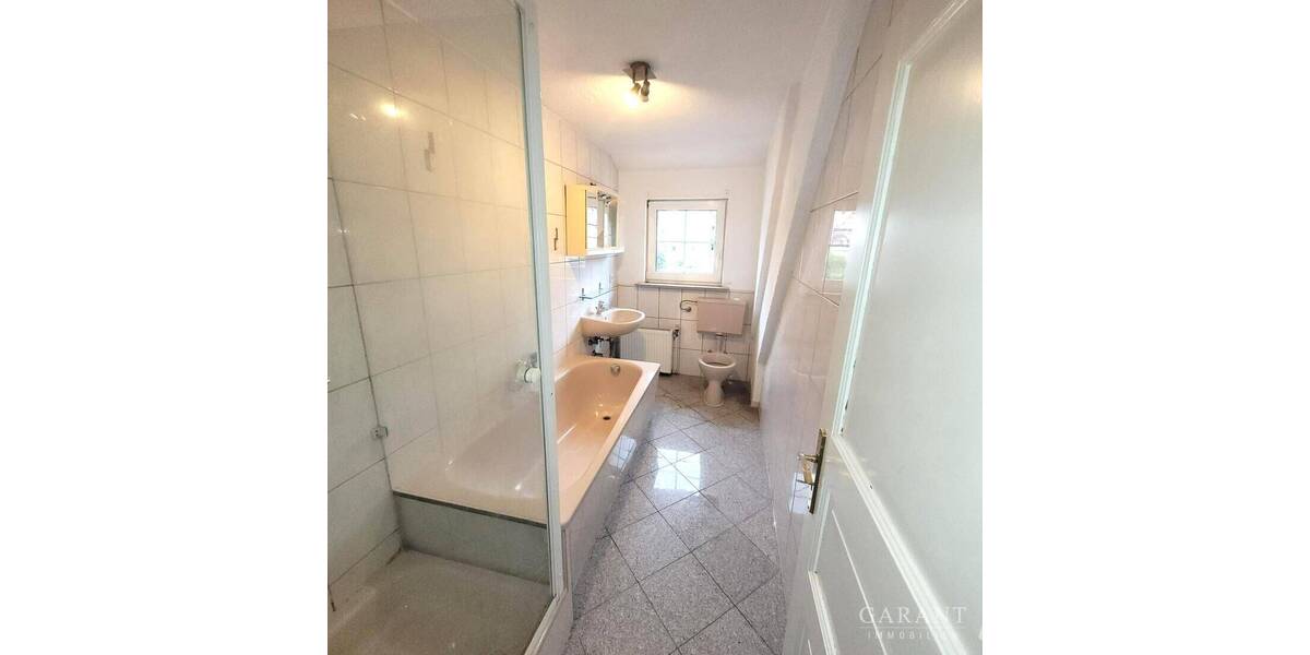 Mehrfamilienhaus, Wohnhaus Marbach am Neckar Rielingshausen - 6 Zimmer, 125 m&sup2;, 420.000&euro; | Angebot:25707740