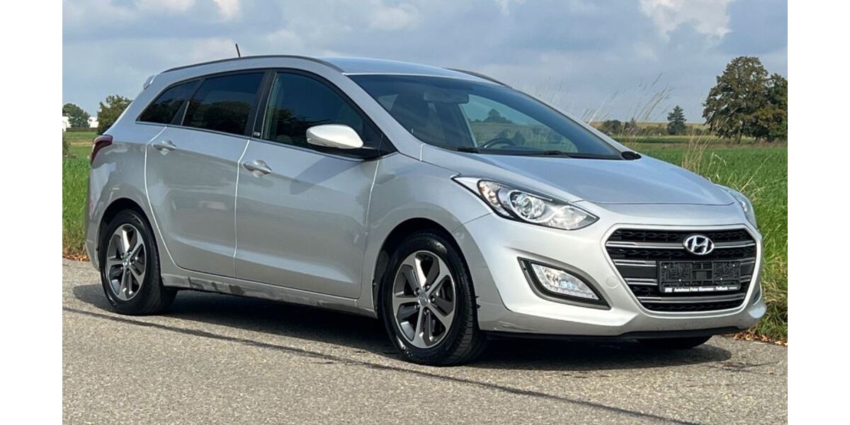 Hyundai i30 205.000 km 5.600 &euro; Fellbach 70736
