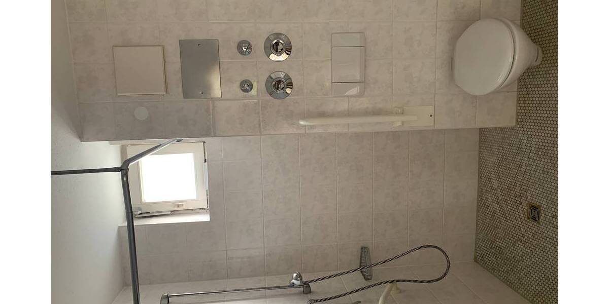 Etagenwohnung Backnang - 2 Zimmer, 47 m&sup2;, 665&euro; | Angebot:25671907