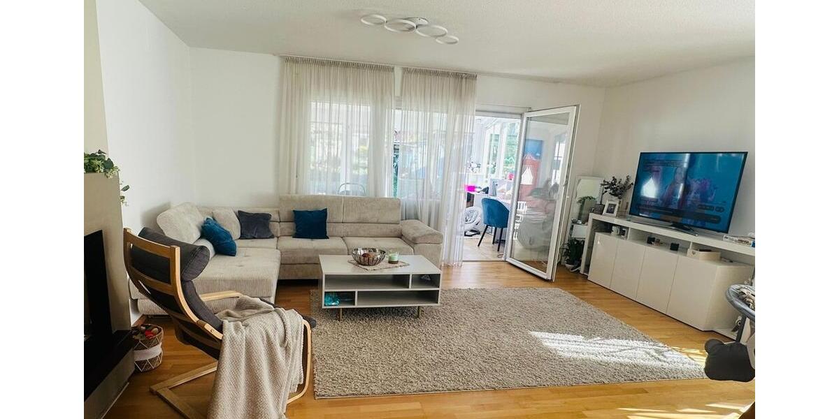 Einfamilienhaus Sersheim - 6 Zimmer, 160 m&sup2;, 1.850&euro; | Angebot:26253378