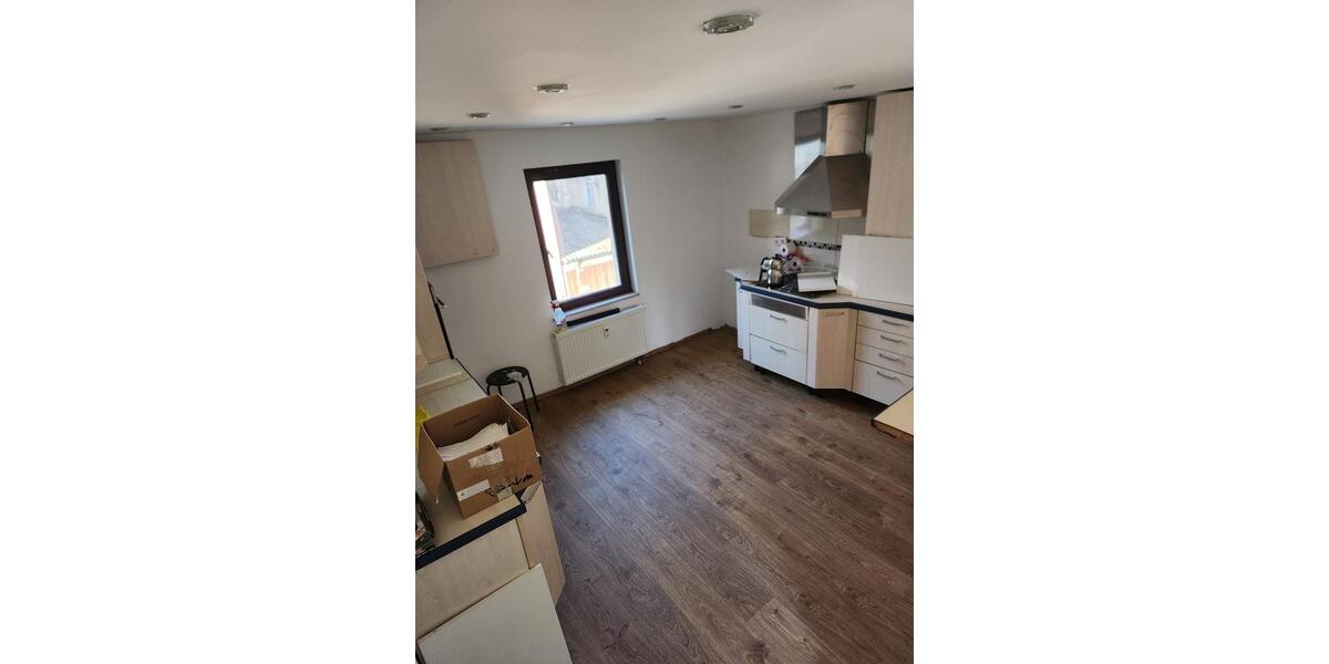 Doppelhaushälfte Vaihingen an der Enz - 6 Zimmer, 165 m&sup2;, 460.000&euro; | Angebot:26634550