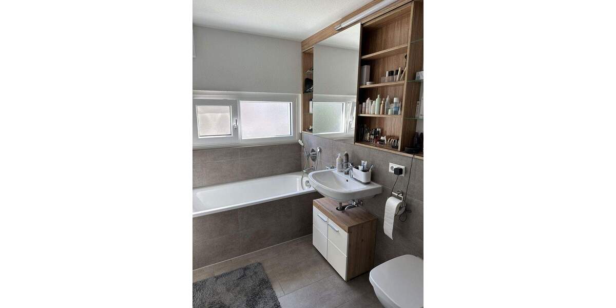 Reihenmittelhaus Abstatt - 4 Zimmer, 125 m&sup2;, 539.000&euro; | Angebot:25815535