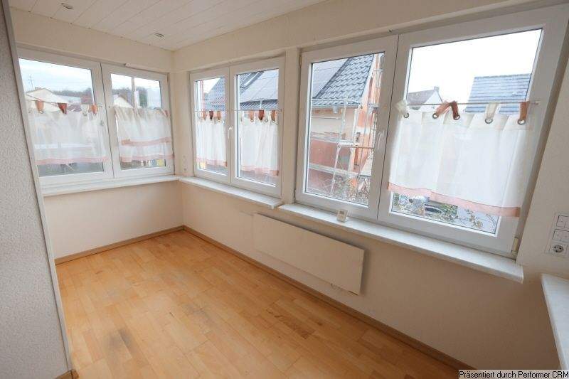 Einfamilienhaus Remseck Hochdorf - 7 Zimmer, 203 m&sup2;, 550.000&euro; | Angebot:25726691