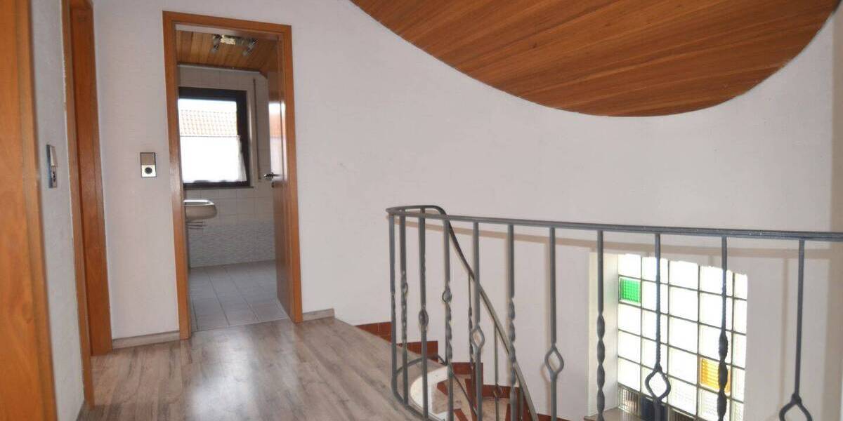 Einfamilienhaus Leonberg Eltingen - 5 Zimmer, 120 m&sup2;, 578.000&euro; | Angebot:25929394