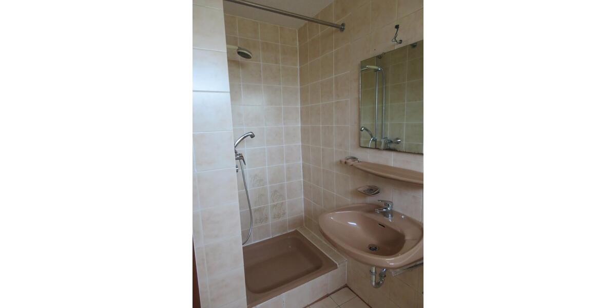 Etagenwohnung Sindelfingen Eichholz - 3 Zimmer, 86 m&sup2;, 290.000&euro; | Angebot:25550899