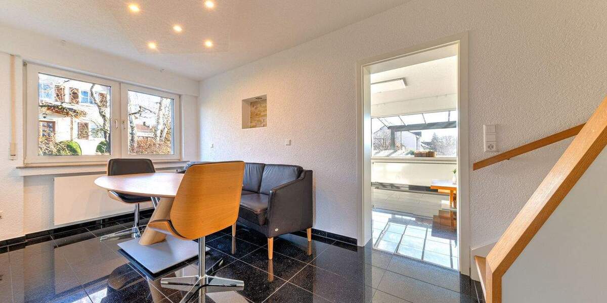 Doppelhaushälfte Leonberg Ramtel - 5 Zimmer, 123 m&sup2;, 719.000&euro; | Angebot:25694968