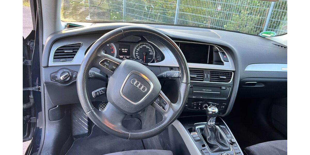 Audi A4 175.500 km 7.000 &euro; Ludwigsburg 71638