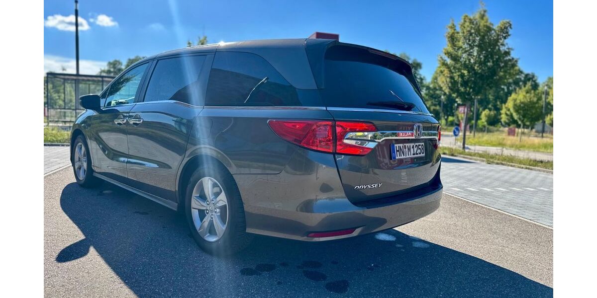 Honda Odyssey 128.000 km 27.100 &euro; Heilbronn 74080