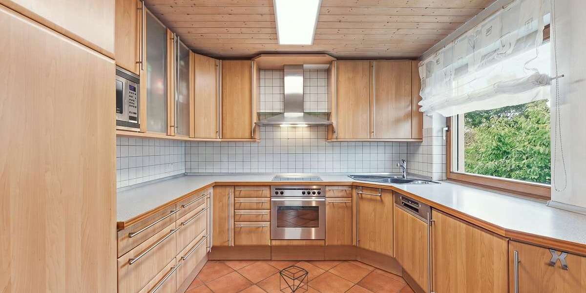 Einfamilienhaus Weinstadt - 8 Zimmer, 158 m&sup2;, 679.000&euro; | Angebot:27571473