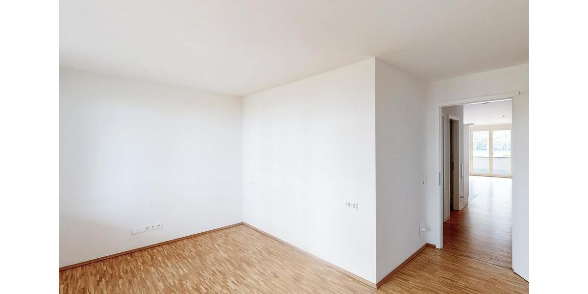 Erdgeschoßwohnung Böblingen - 4 Zimmer, 92 m&sup2;, 1.215&euro; | Angebot:25650502